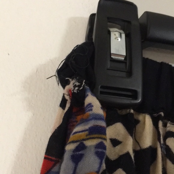 🦋Multi-colored Maxi skirt (M) Elastic waistband🐛 - Picture 7 of 7